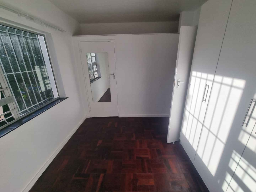 2 Bedroom Property for Sale in Tamboerskloof Western Cape